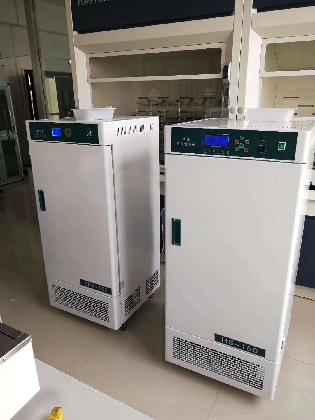 Incubadoras de temperatura constante de laboratório com controlador digital