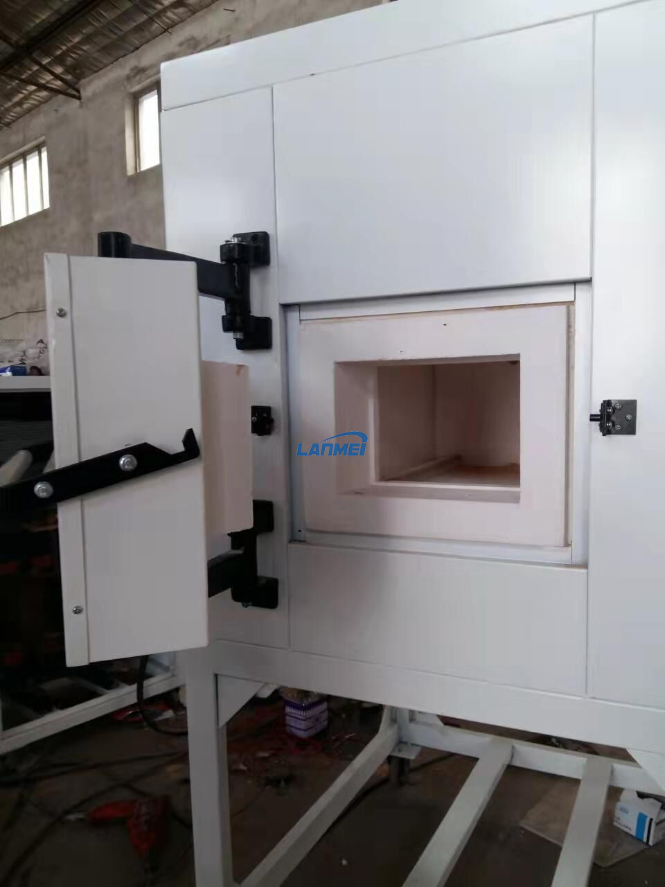Forno de laboratório