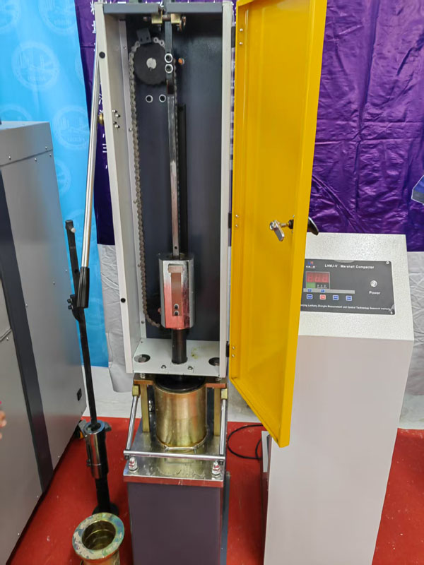 Instrumento de compactação de asfalto Marschel